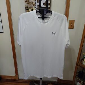 Under Armour HeatGear Loose Fit Gray Crew Neck Polyester Tee Men’s 3XL